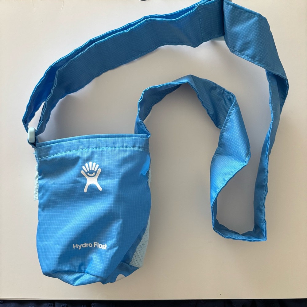 Hydro Flask Blue Waterbottle Bag